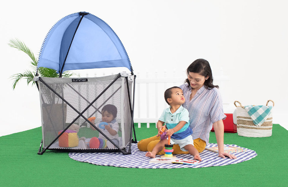 Summer™ Pop ‘n Play™ SE Cube Playard, Blue Raspberry