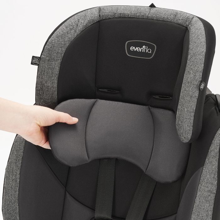 Evenflo Maestro Sport Harness Booster Car Seat