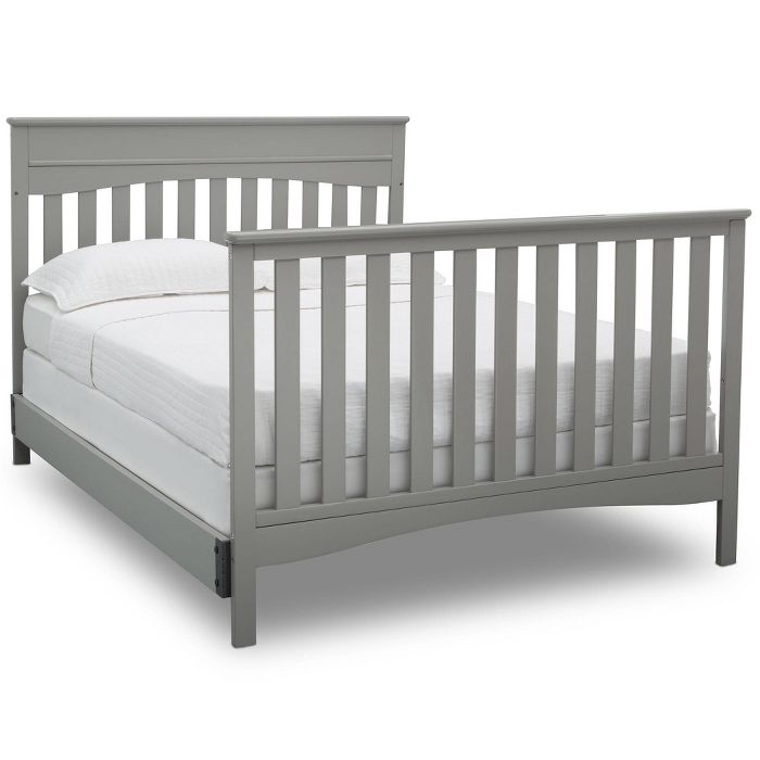 Delta Children Skylar 4-in-1 Convertible Crib