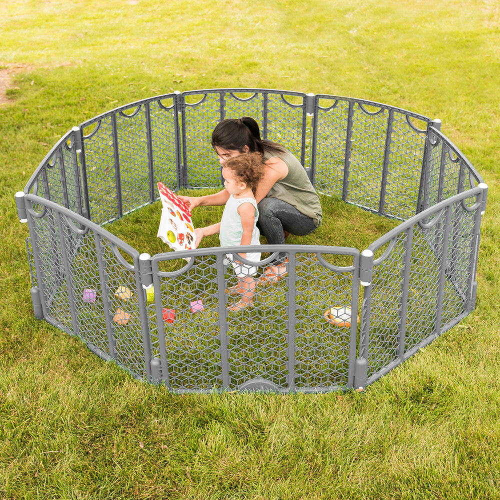Evenflo Versatile Playspace Indoor/Outdoor Gate, Cool Gray