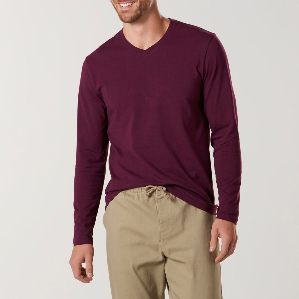 Structure Men's Long-Sleeve V-Neck T-Shirt